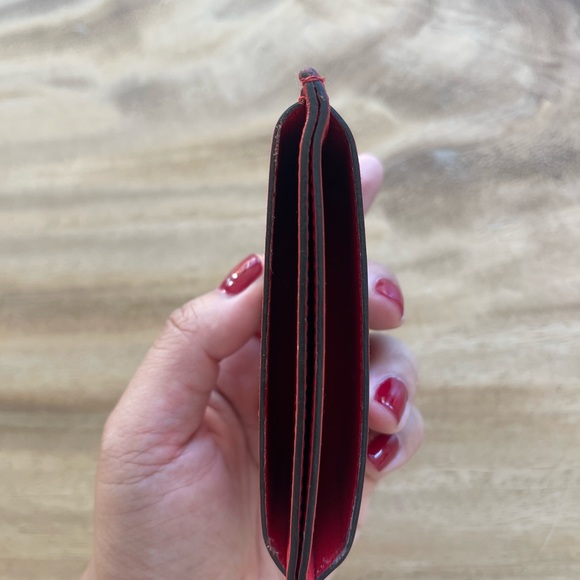 LOUIS VUITTON X SUPREME EPI LEATHER CARDHOLDER - Picture 4 of 8